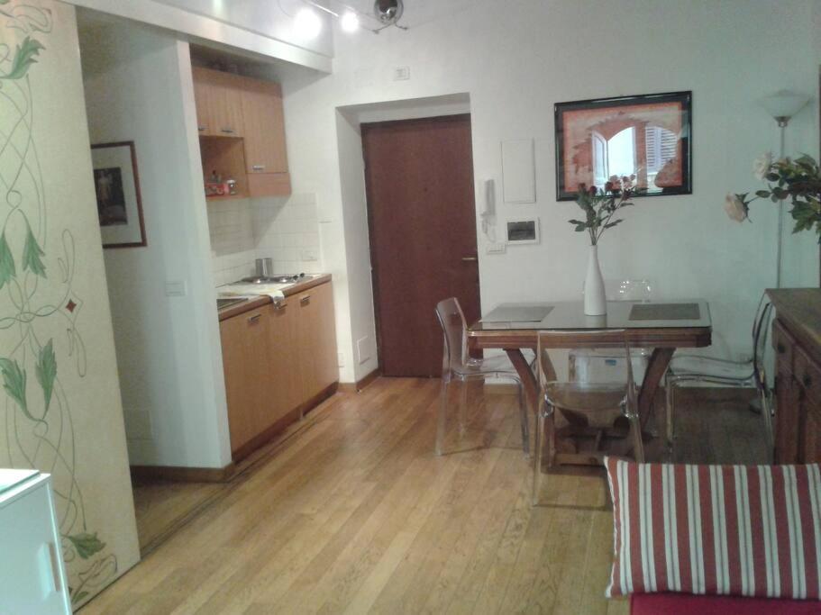 Barberini 360 Apartment Rome Bagian luar foto